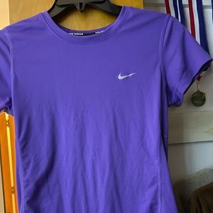 Nike short sleeve dry fit